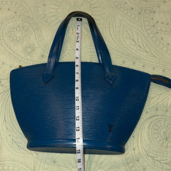 Auth Louis Vuitton Blue Epi Tote, gently loved in Good condition 😍🇫🇷 Final
price - Picture 15 of 17